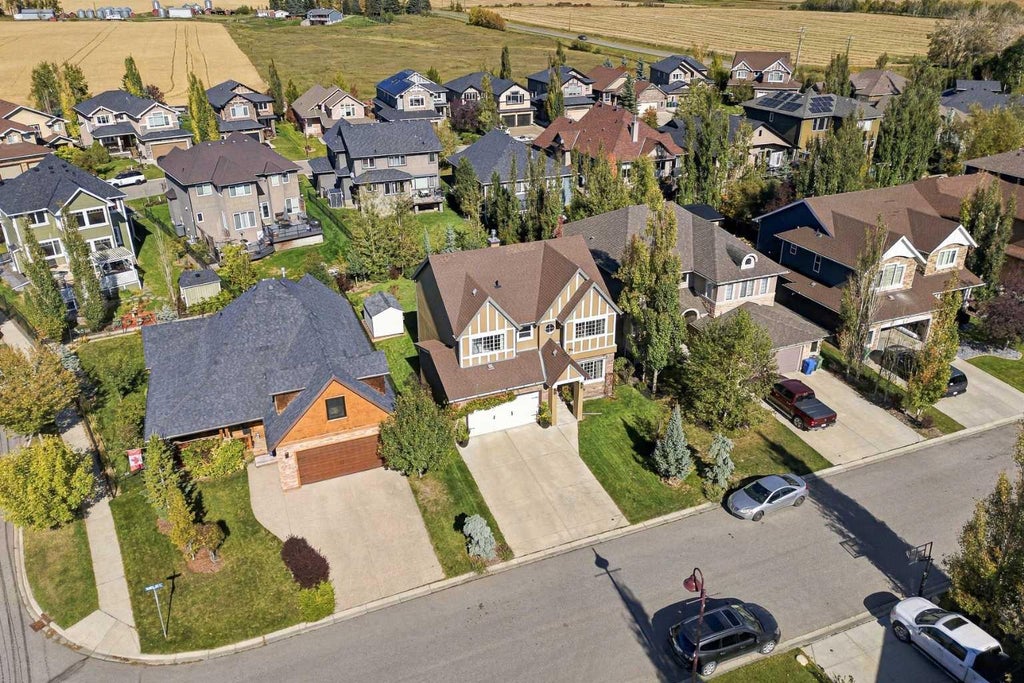 Photo of 32 Ranchers Place, Okotoks, AB T1S 0G5 (MLS # A2347996)