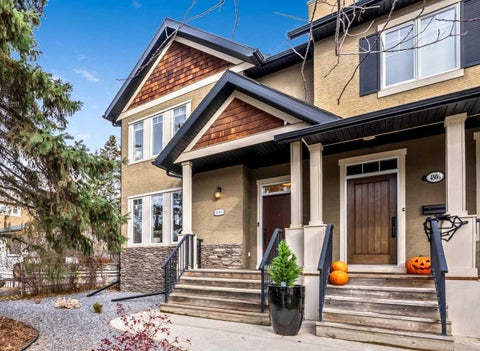 Photo of 4508 19 Avenue NW, Calgary, AB T3B 0S2 (MLS # A2355101)