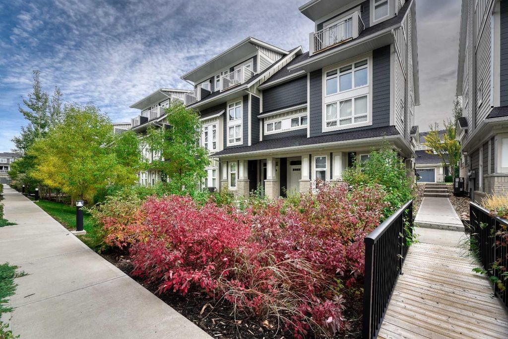 Photo of 197 Silverado Plains Park SW, Calgary, AB T2X 1Y9 (MLS # A2324547)