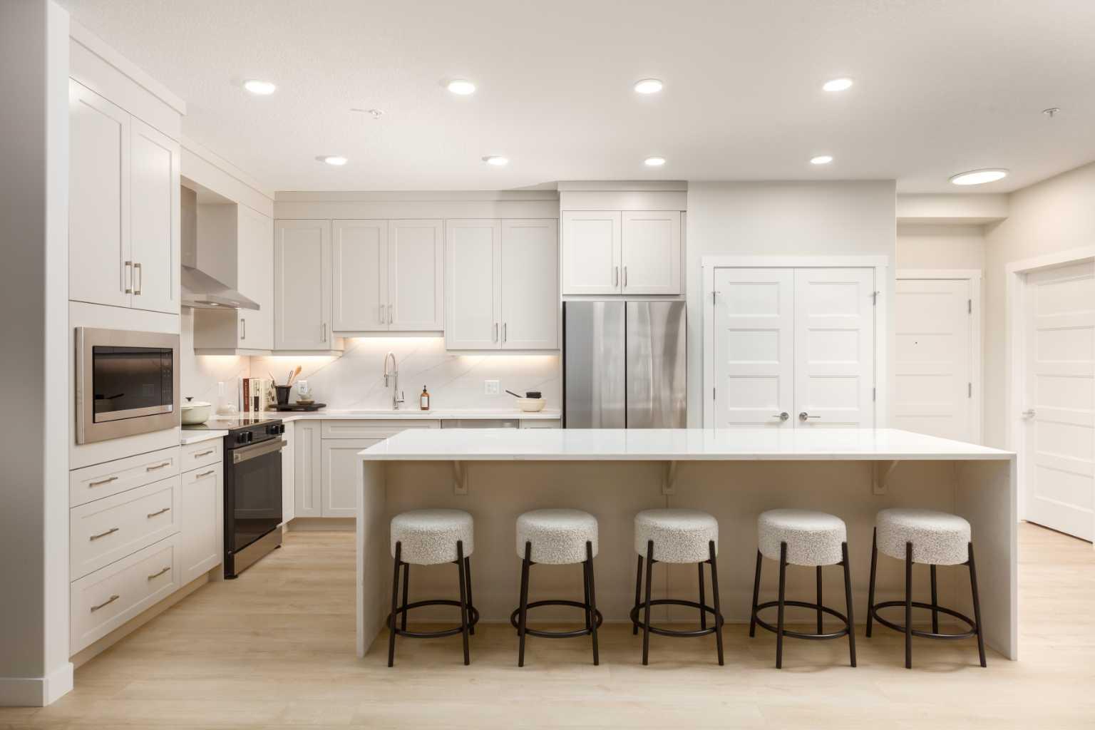 2117 81 Street SW 2113