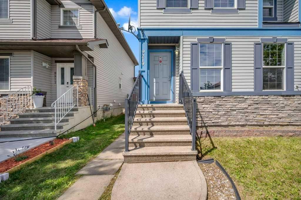 Photo of 9219 Saddlebrook Drive NE, Calgary, AB T3J 0B3 (MLS # A2304851)