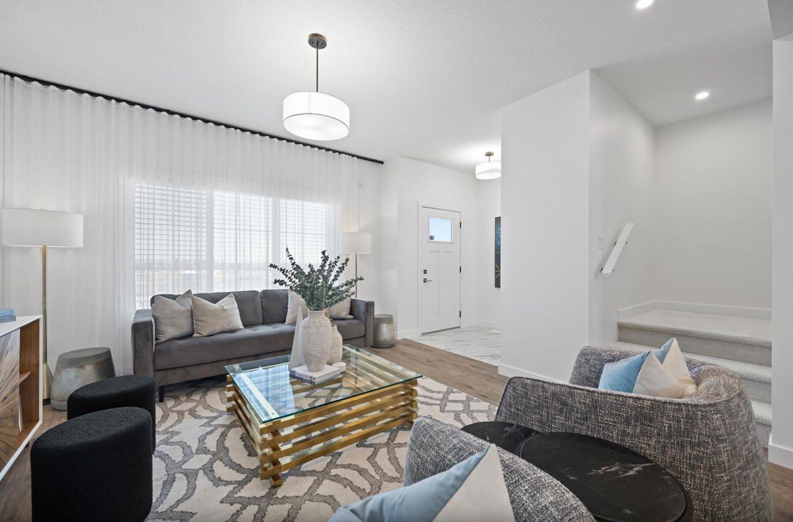 102 Rangeview Path SE