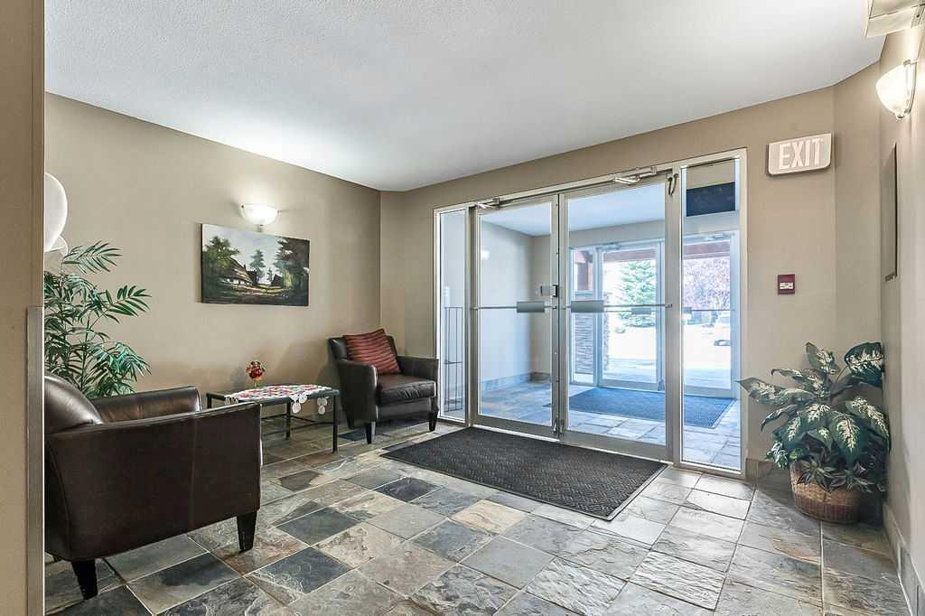 92 Crystal Shores Road 2105