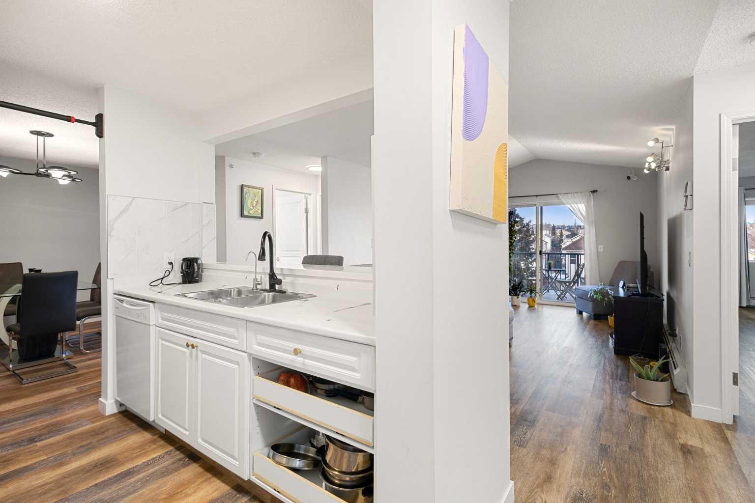 55 arbour grove Close NW 510