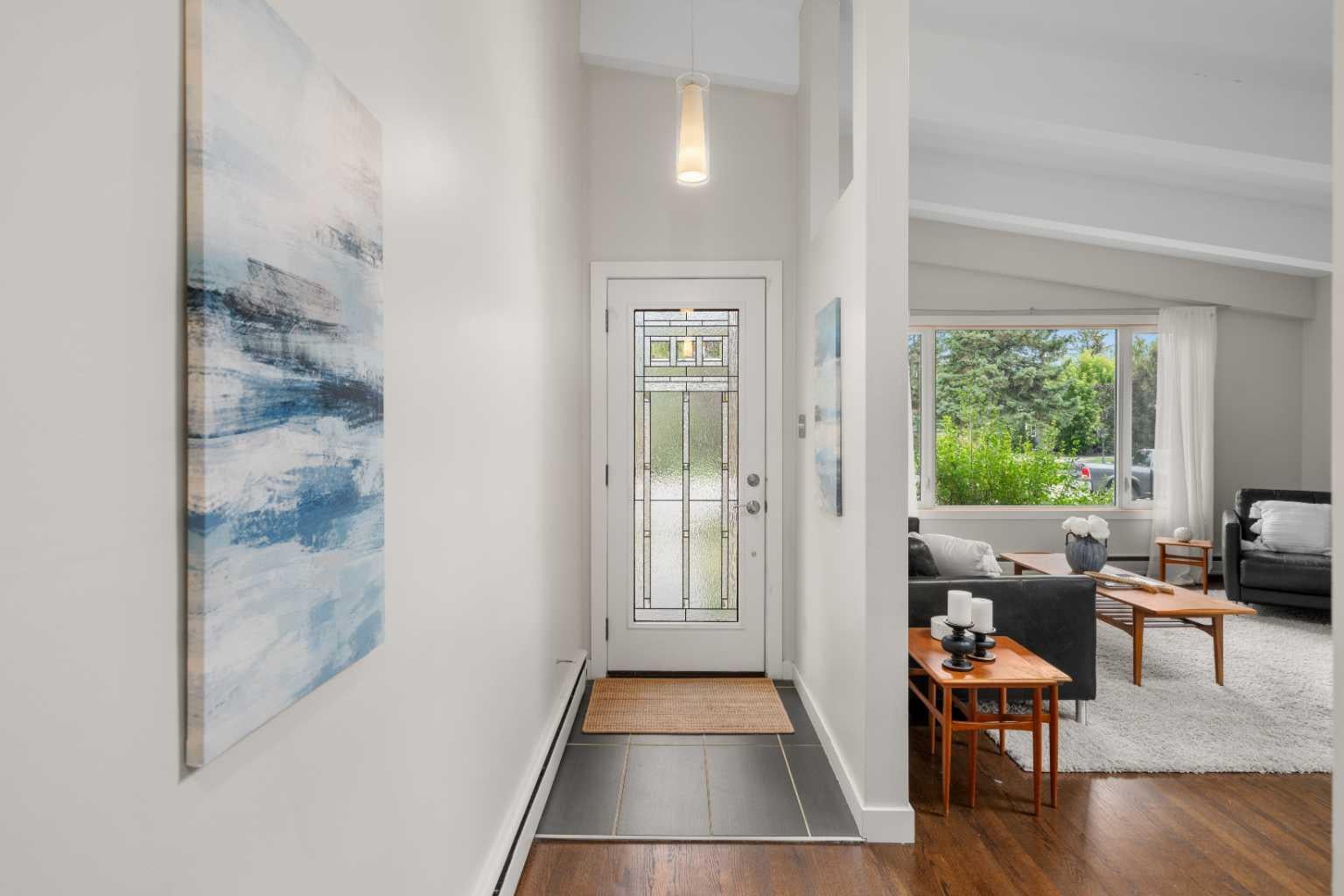 92 Chinook Drive SW