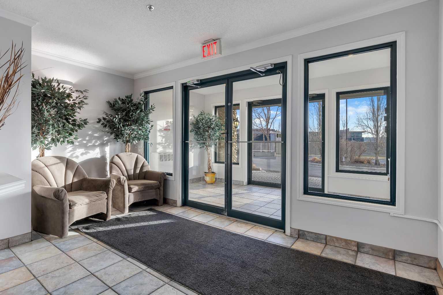 7 Harvest Gold Manor NE 313