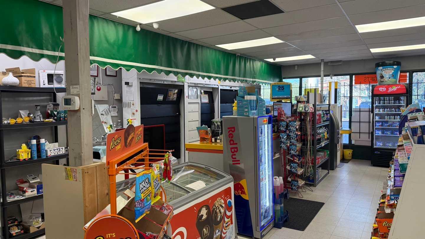 735 Ranchland Boulevard