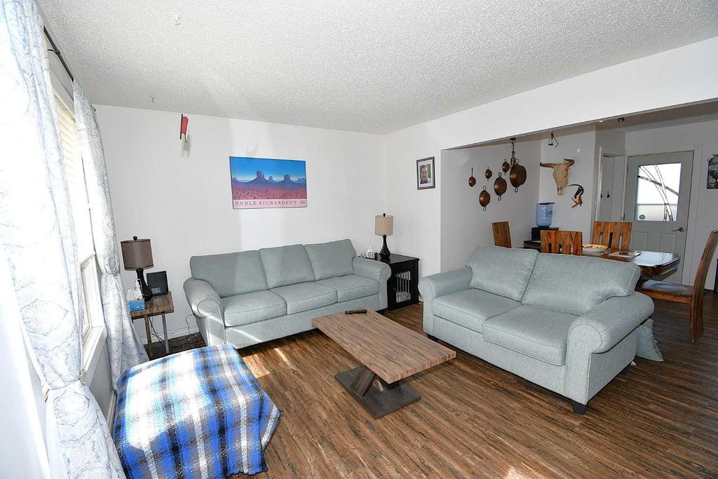 Photo of 326 3 Avenue, Bassano, AB T0J 0B0 (MLS # A2294240)