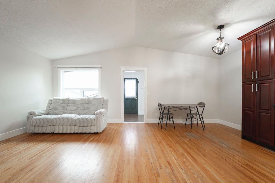 280 Diefenbaker Drive