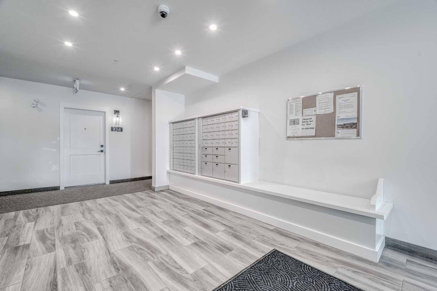 40 Sage Hill Walk NW 213