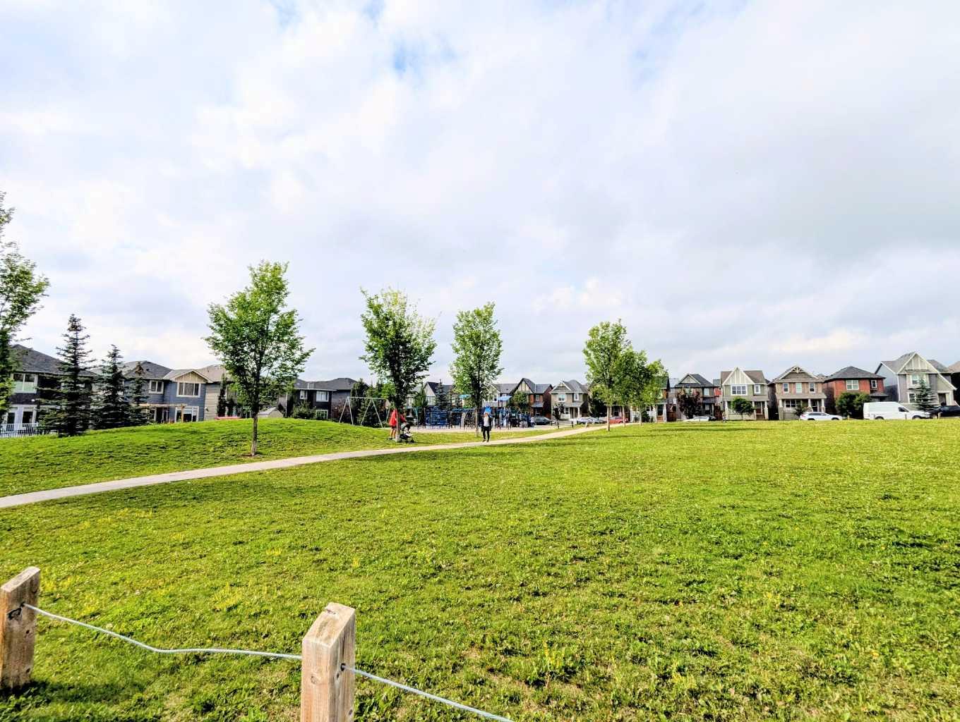 187 Evansborough Way NW