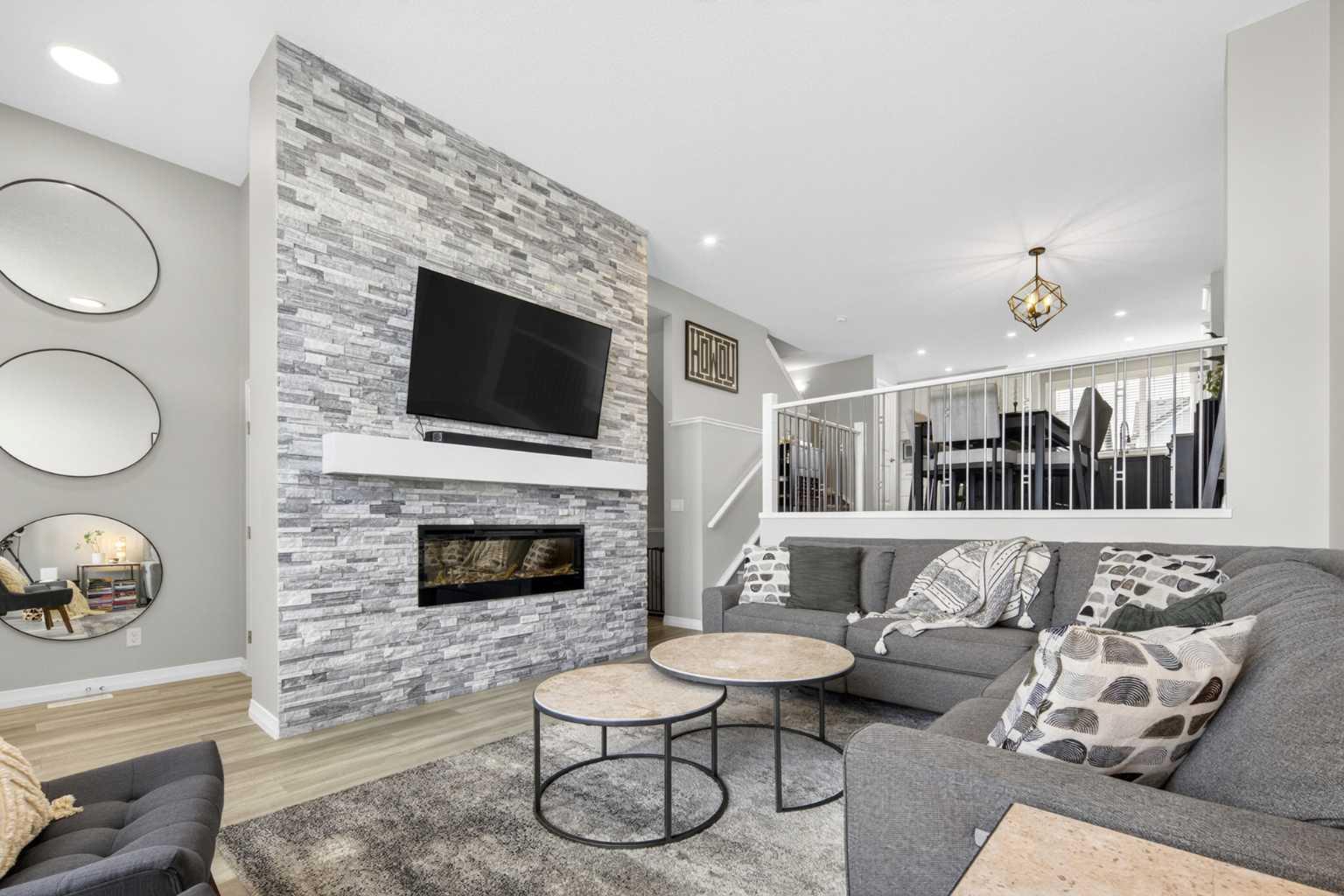 261 Masters Road SE