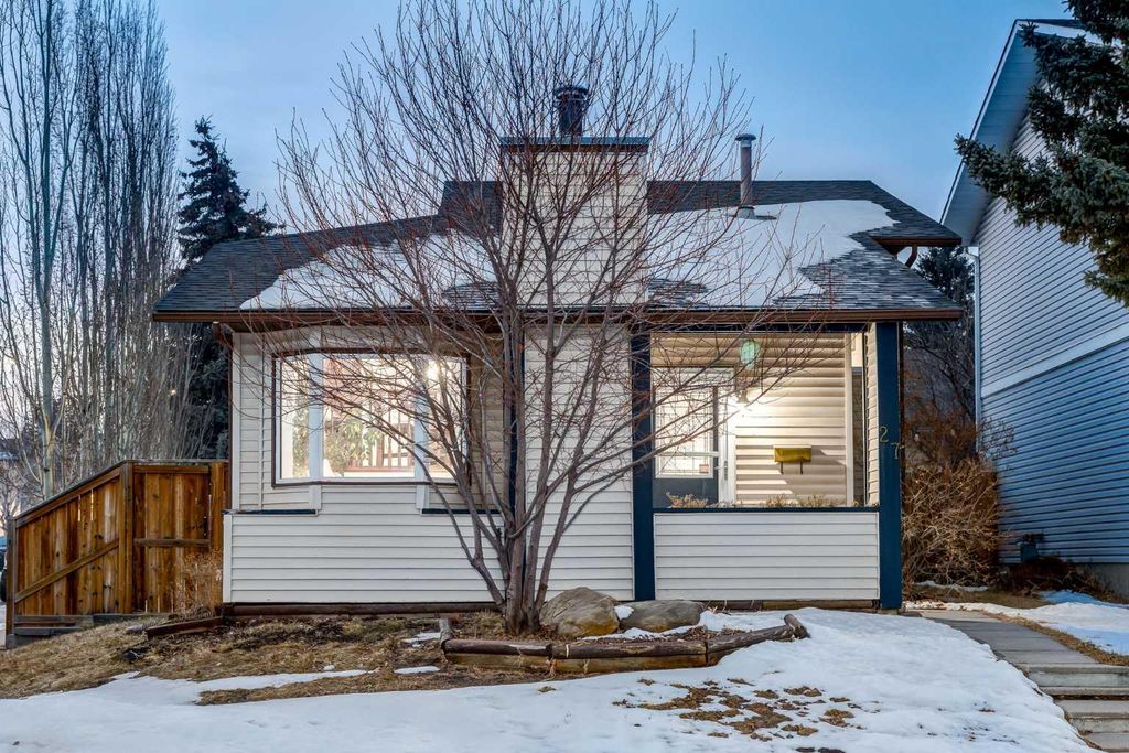 Photo of 27 BEDFIELD Close NE, Calgary, AB T3K 3L3 (MLS # A2252638)