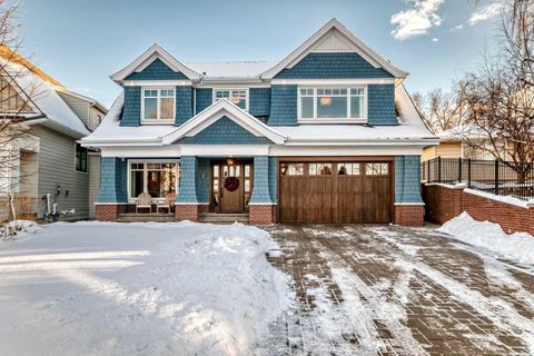 67 Rosery Drive NW Calgary AB T2K 1L4