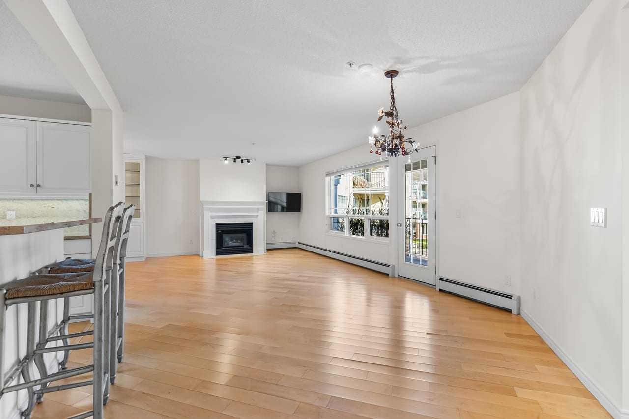 2144 Paliswood Road SW 206