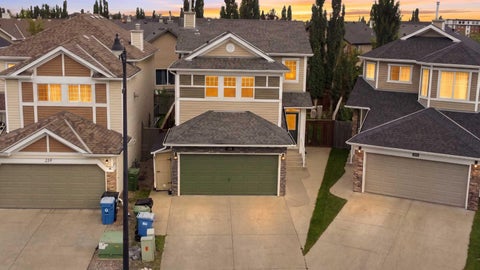 Photo of 235 Cougar Plateau Way SW, Calgary, AB T3H 5S3 (MLS # A2347026)