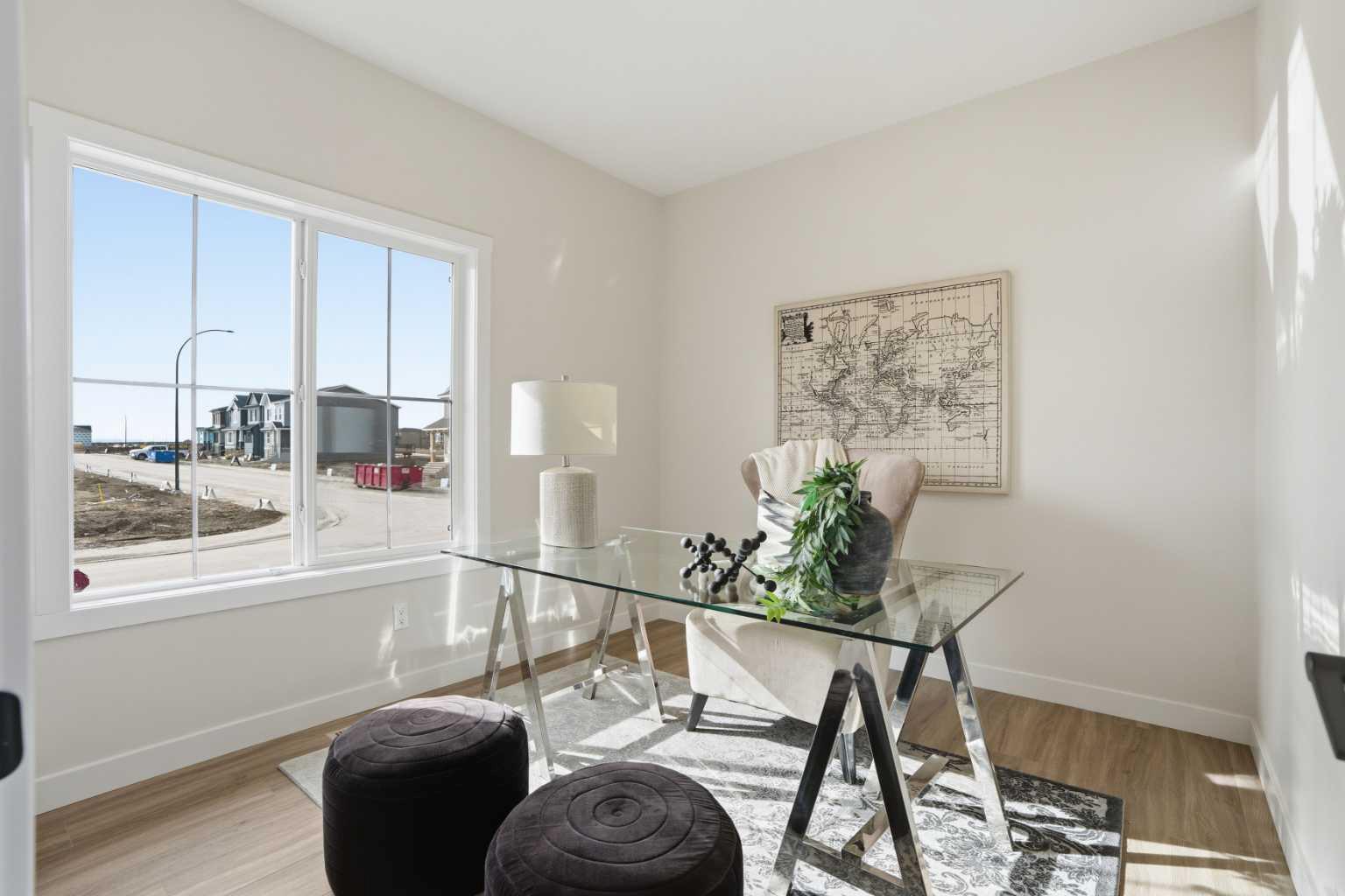 72 Buffaloberry Manor SE