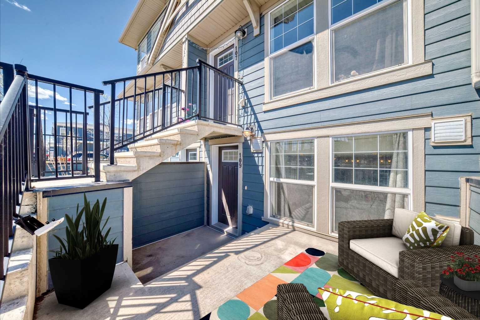 109 Cranbrook Square SE