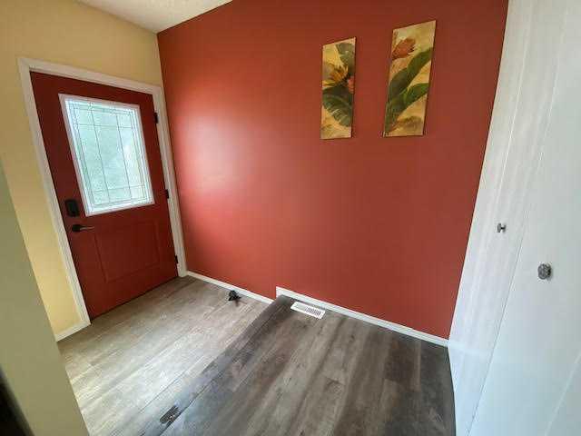 121 SUTHERLAND Avenue