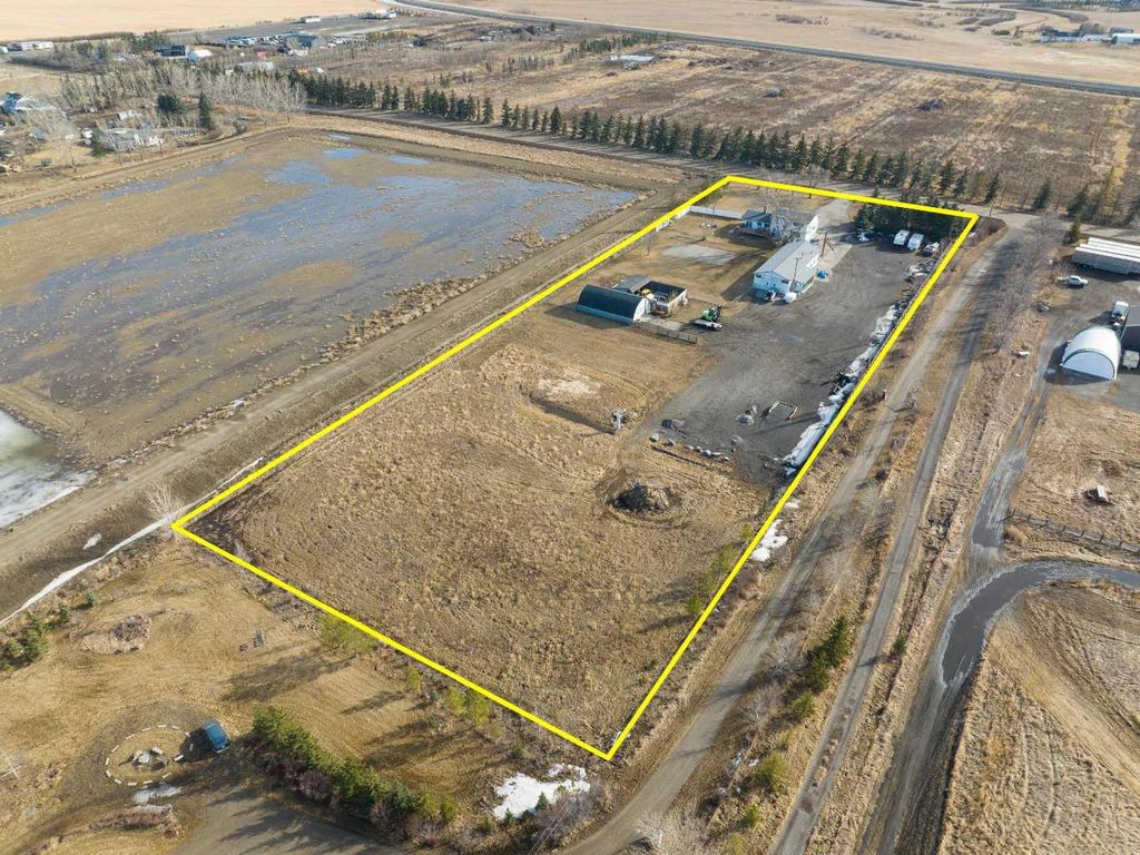 Photo of 235027 Range Road 284, Rural Rocky View County, AB T1X 0J9 (MLS # A2294572)