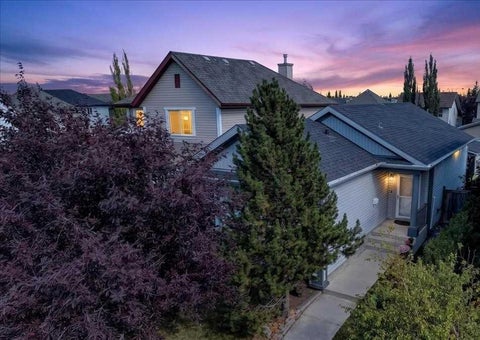 Photo of 23 Copperfield Rise SE, Calgary, AB T2Z 4R6 (MLS # A2339101)