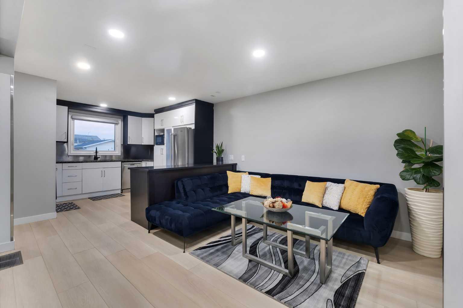 251 Rundlecairn Road NE