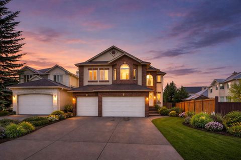 6 Strathridge Way SW Calgary AB T3H 3S3