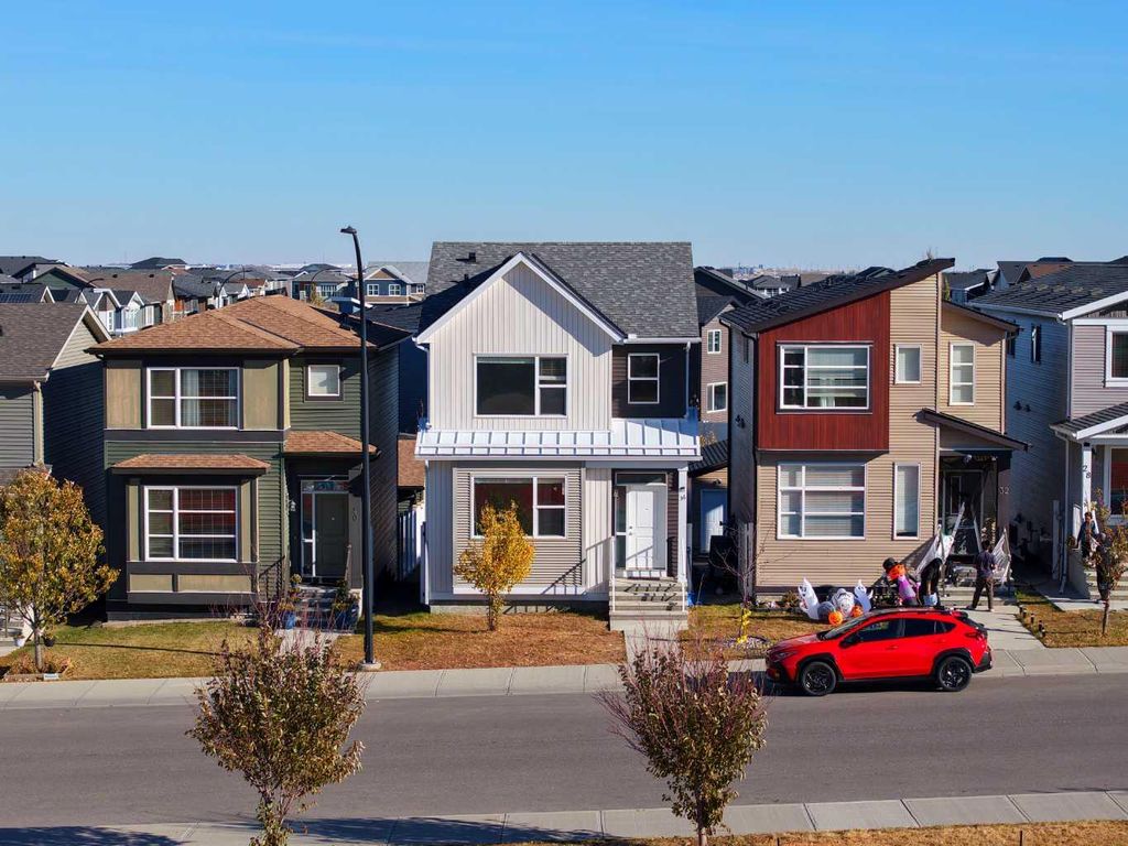 Photo of 36 Howse Drive NE, Calgary, AB T3P 0V4 (MLS # A2281682)