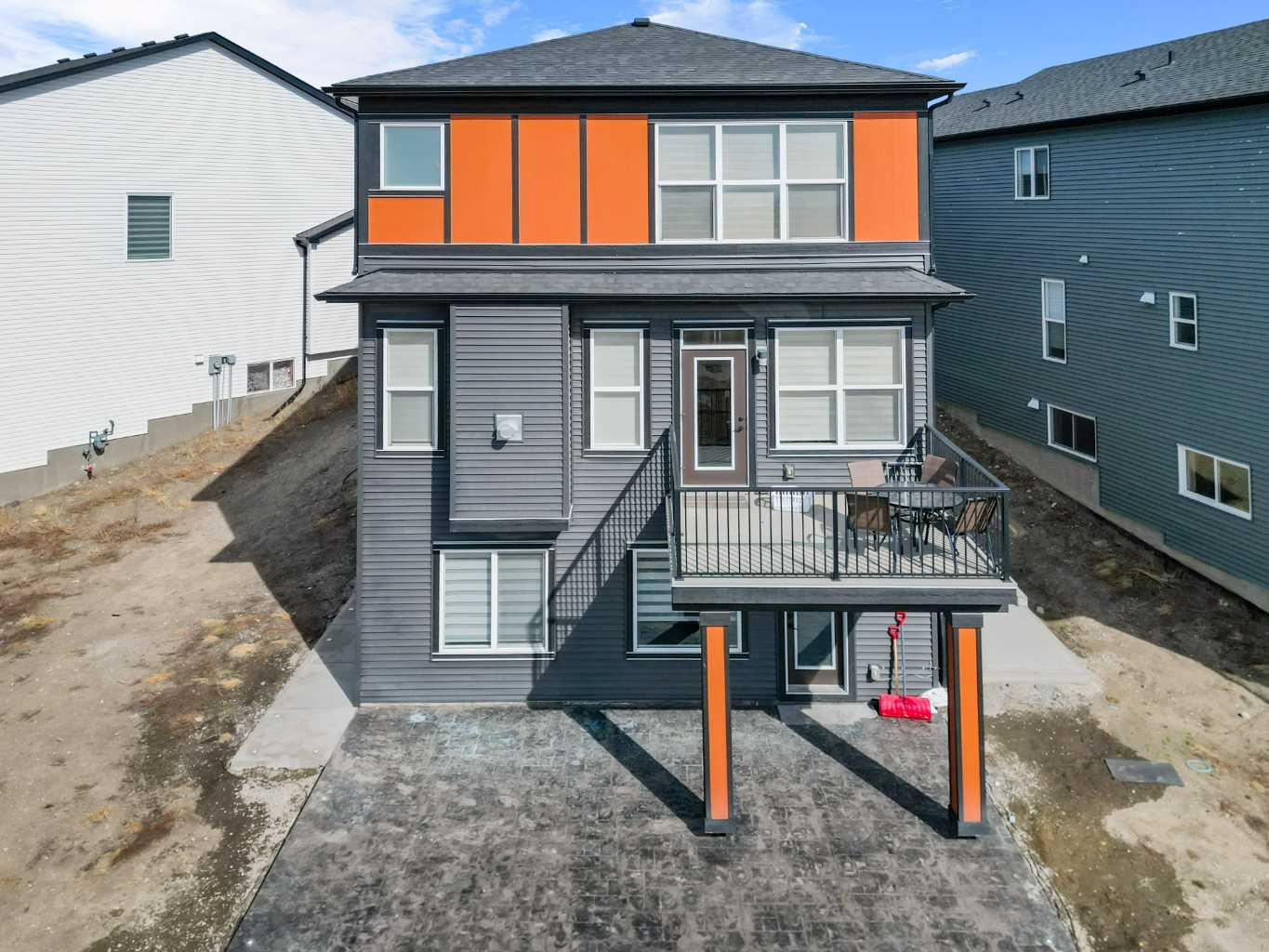43 Homestead Close NE