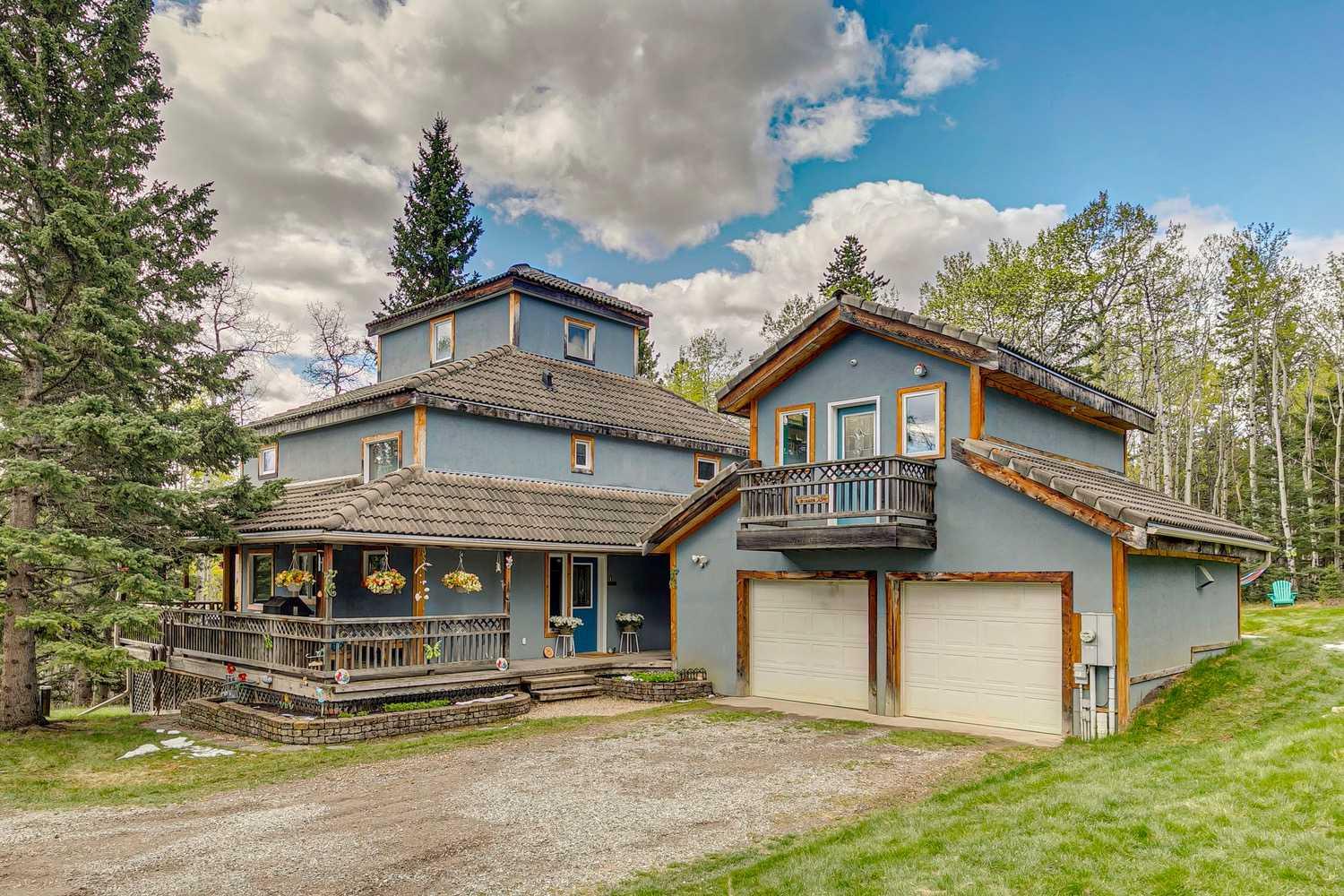 7 Aspen Creek Drive