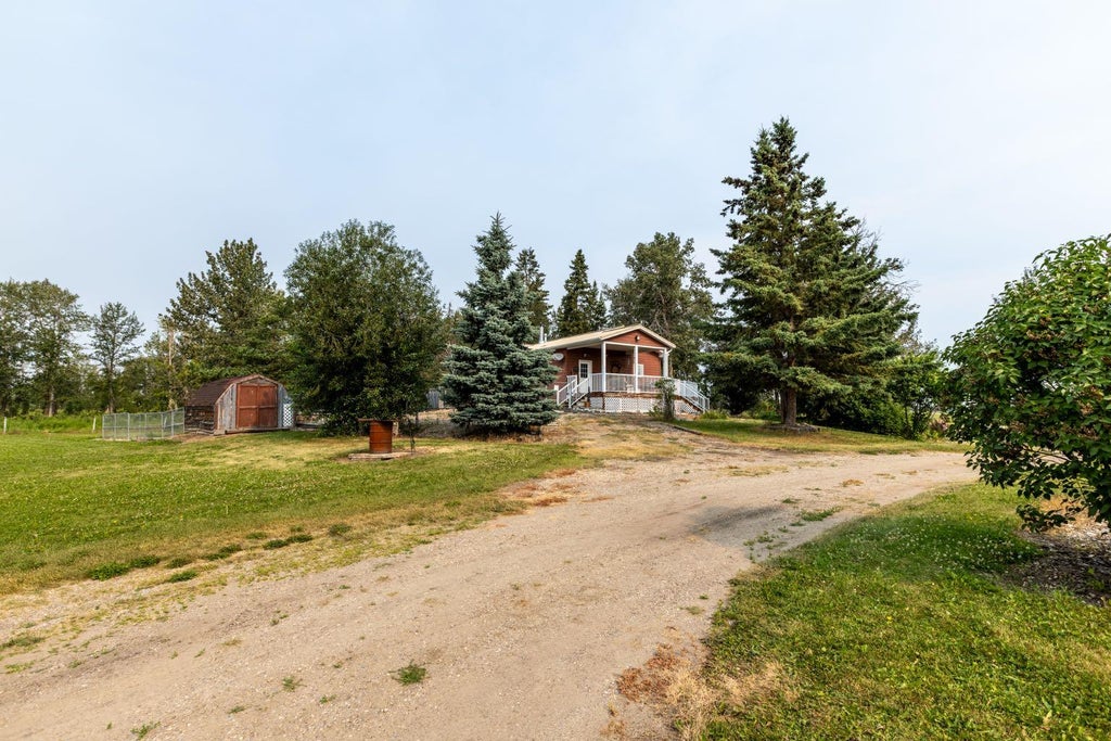Photo of 3411 Highway 54, Rural Red Deer County, AB T4G 0L2 (MLS # A2336523)