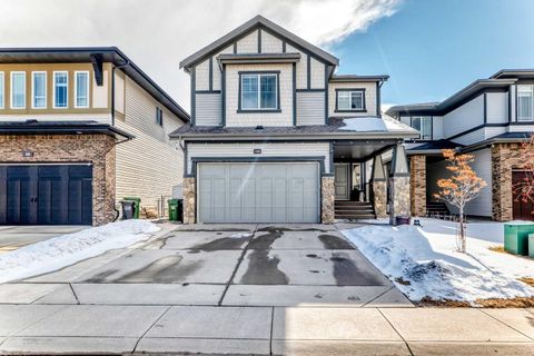 Photo of 322 Reunion Green NW, Airdrie, AB T4B 3W5 (MLS # A2298959)