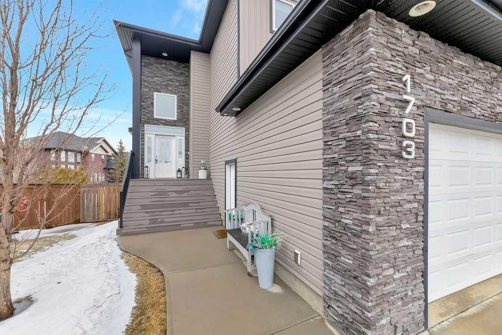 Photo of 1703 56 Avenue, Lloydminster, AB T9V 3L5 (MLS # A2308678)
