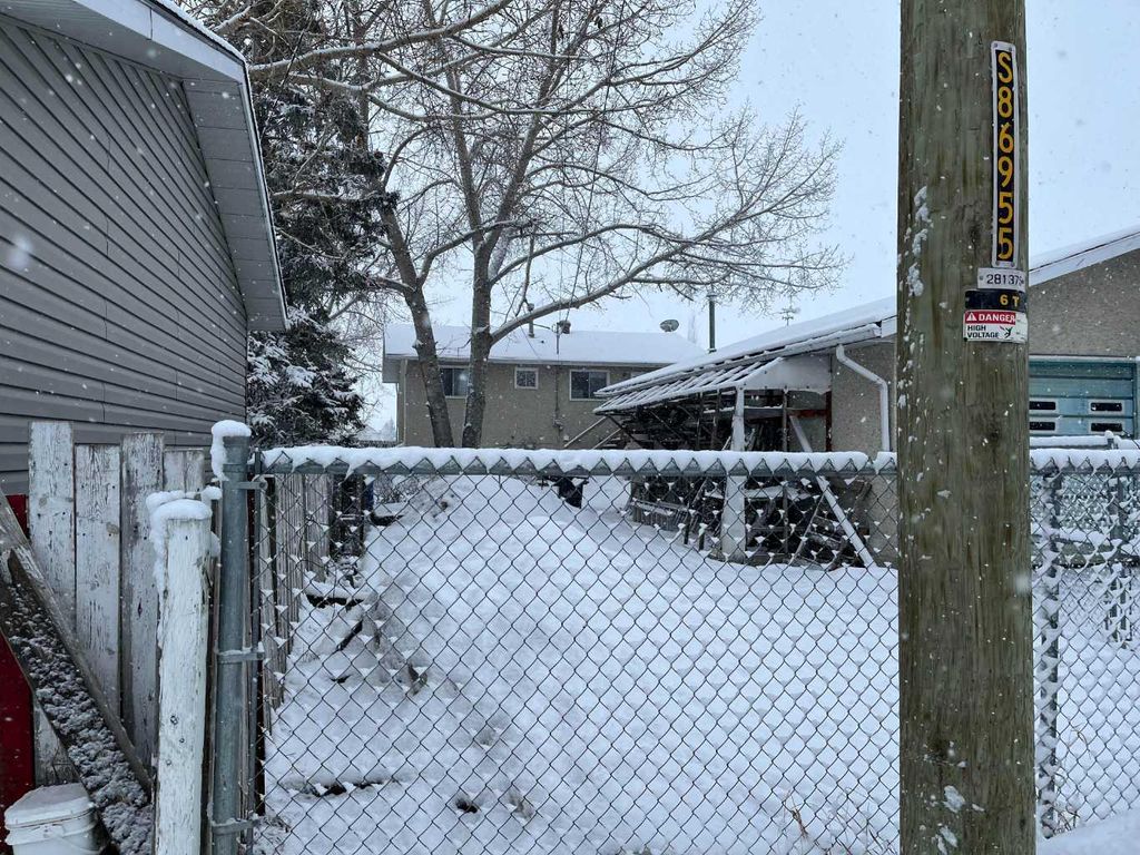 Photo of 9808 94 Avenue, Wembley, AB T0H 3S0 (MLS # A2295187)