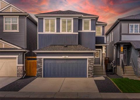 Photo of 178 Creekstone Path SW, Calgary, AB T2X 4P8 (MLS # A2294914)