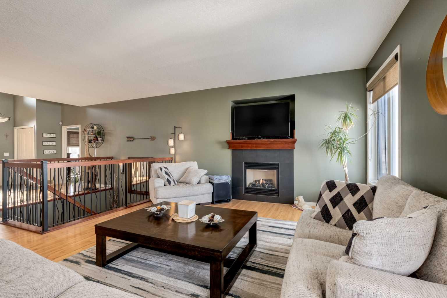 569 Boulder Creek Circle SE