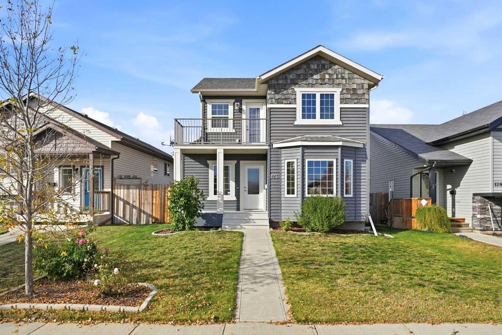 Photo of 124 Pioneer Way, Blackfalds, AB T4M 0B7 (MLS # A2351282)