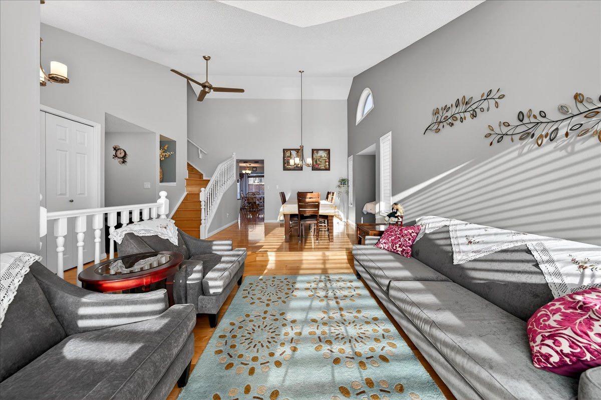 137 Woodbrook Road SW