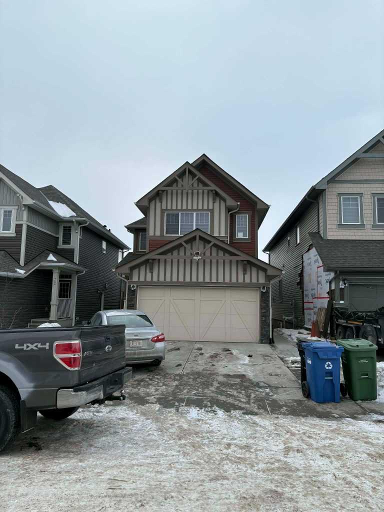 76 Saddlelake Manor NE