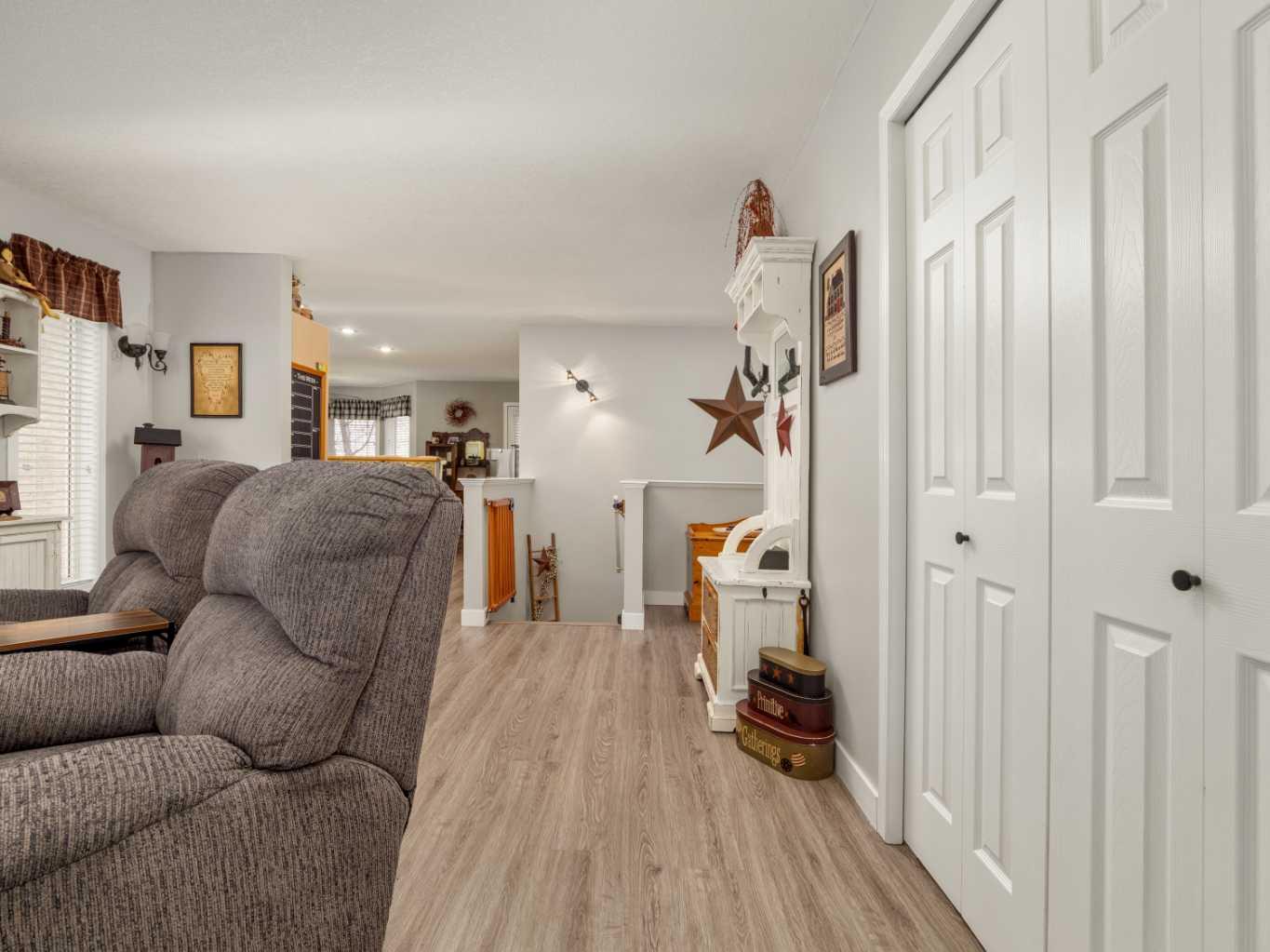 89 Stafford Boulevard N