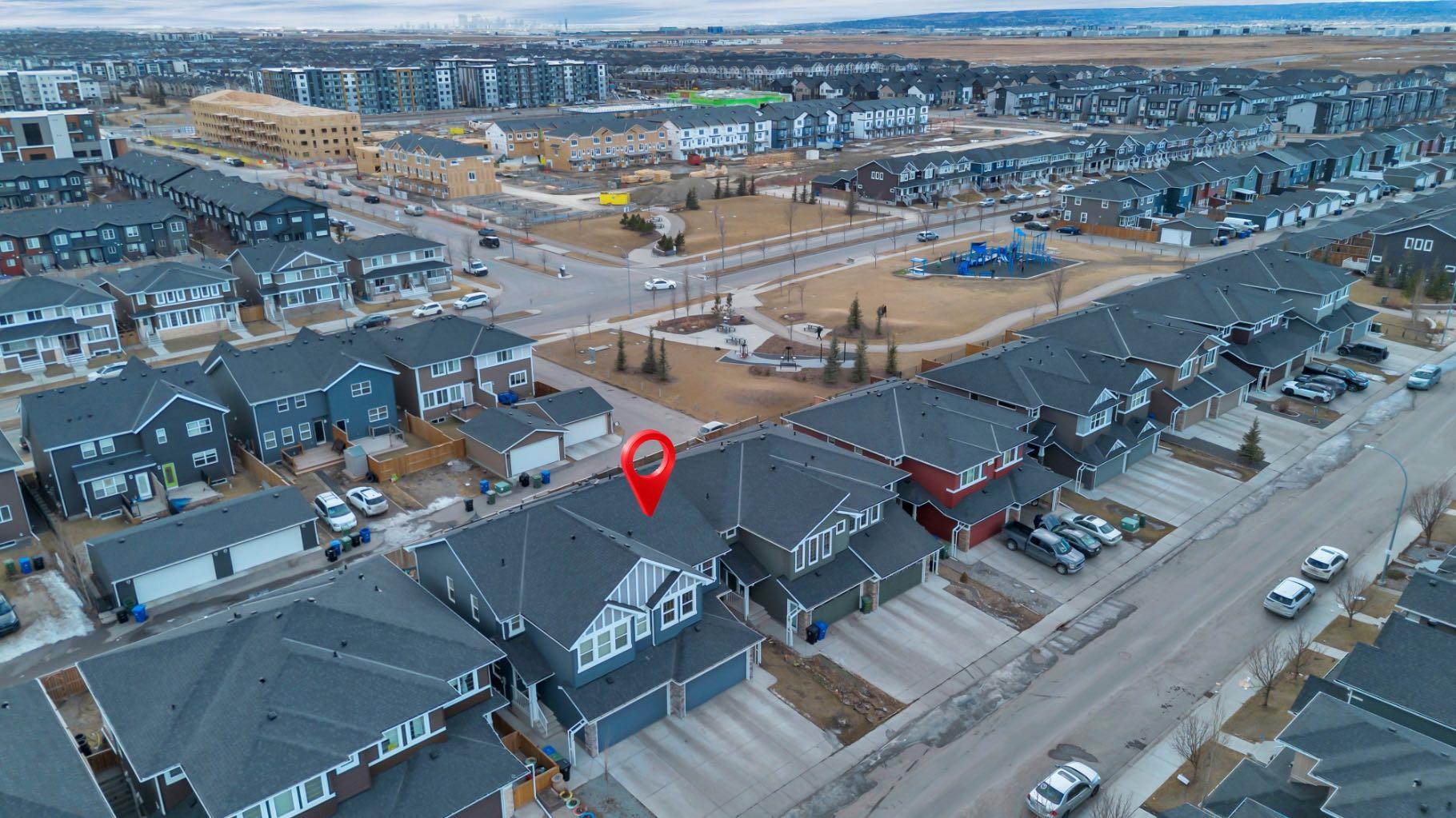 173 Redstone Common NE