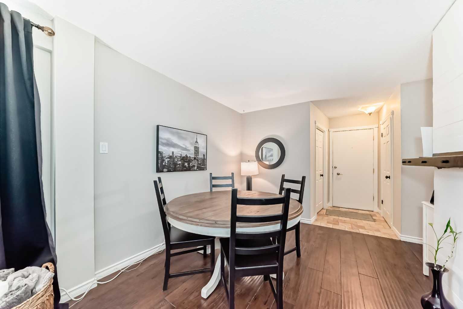 516 Cedar Crescent SW 201