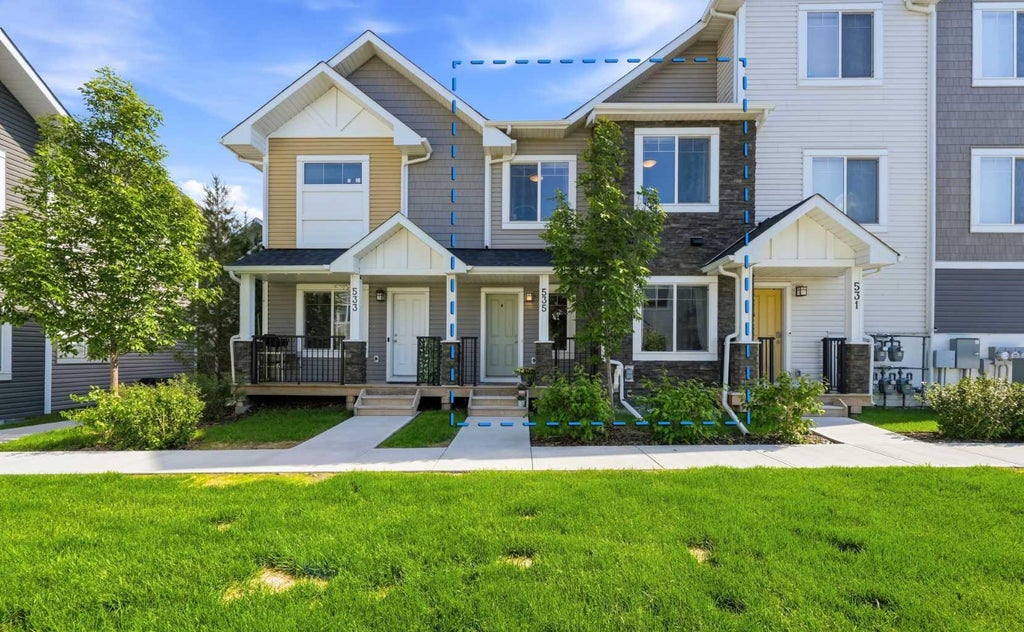 Photo of 535 Canals Crossing SW, Airdrie, AB T4B 4L3 (MLS # A2339042)