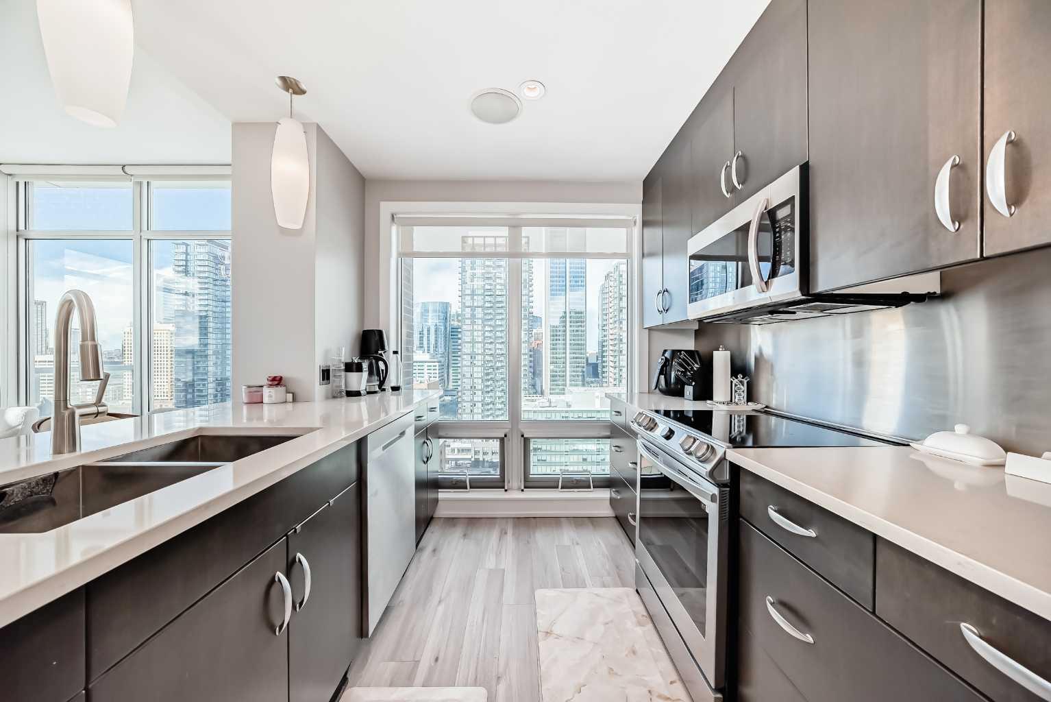 530 12 Avenue SW 1802