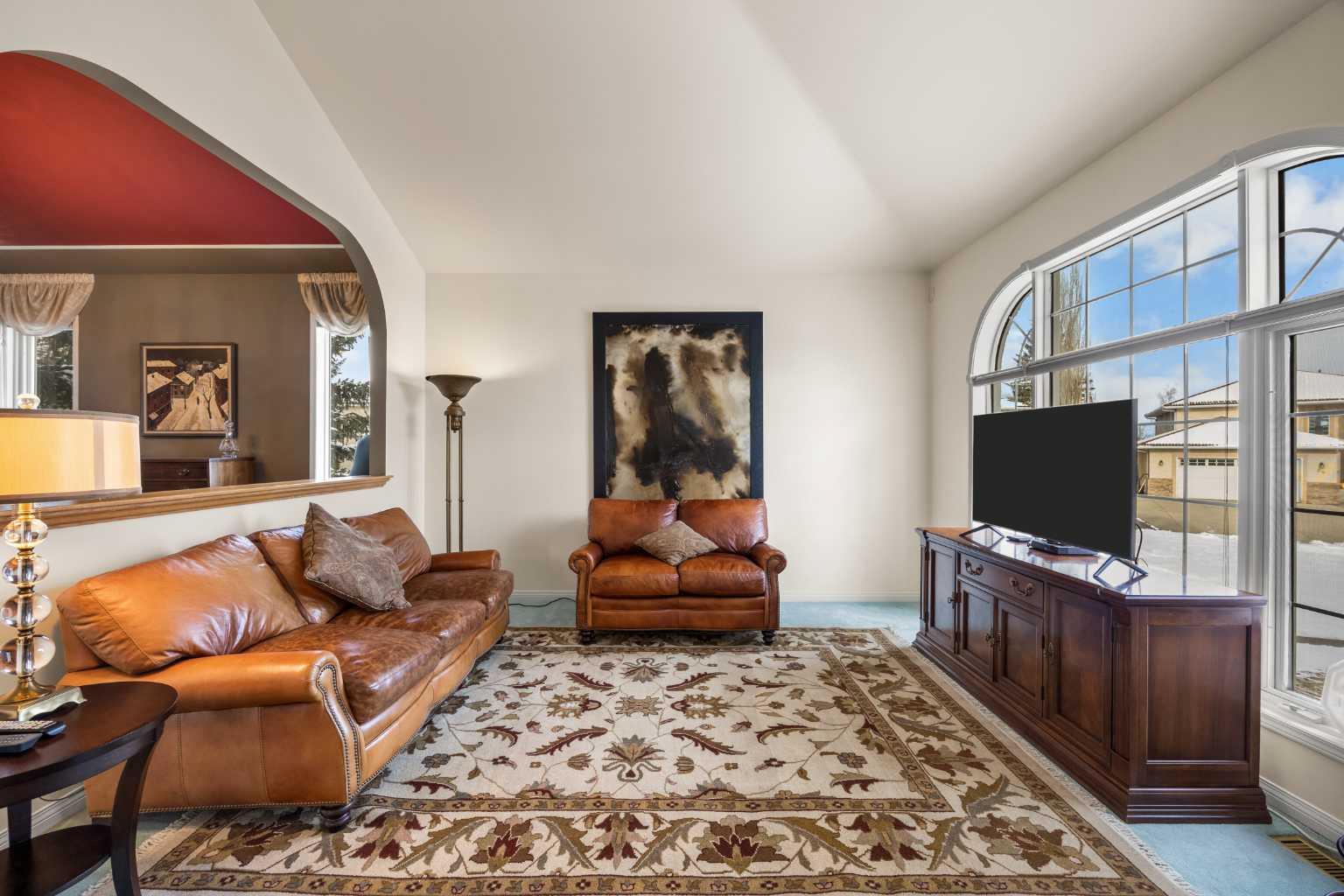 19 Hawkmount Heights NW