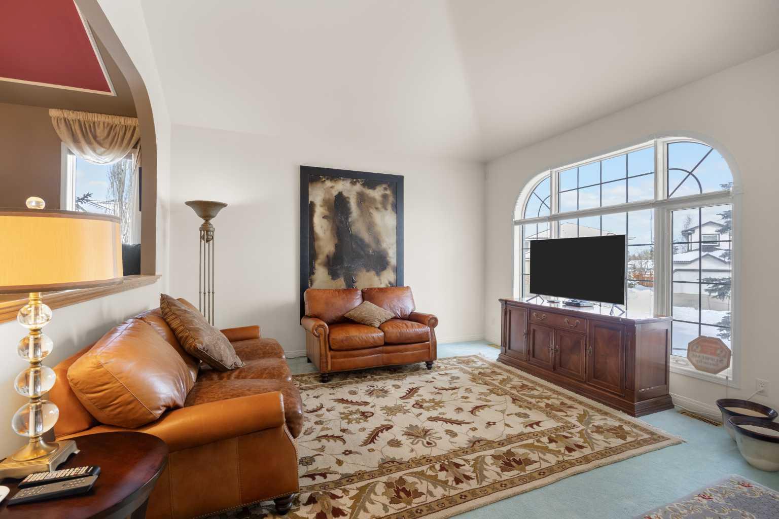 19 Hawkmount Heights NW