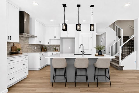 Photo of 79 Creekside Rise SW, Calgary, AB T2X 6G8 (MLS # A2346255)