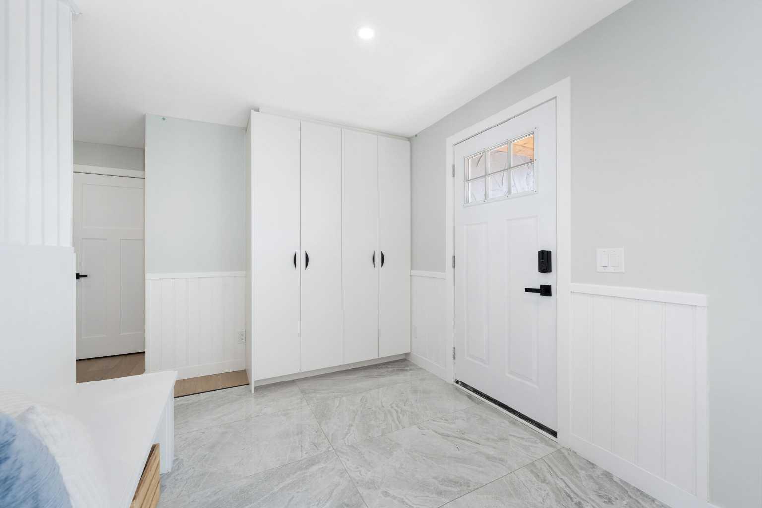 328 Cantrell Place SW