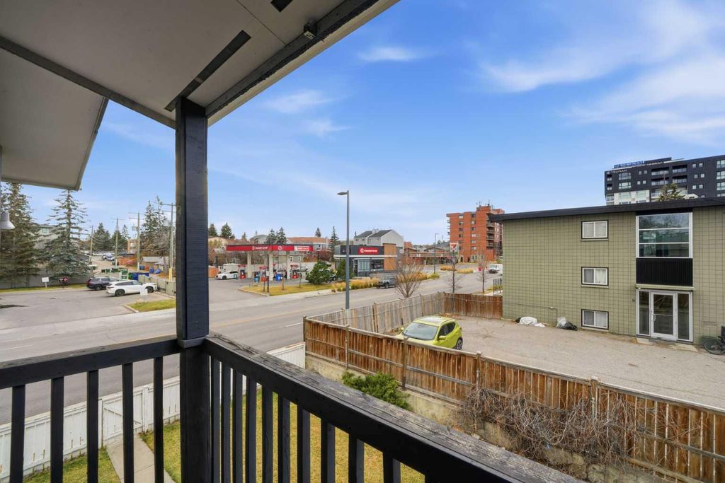 Photo of 2804 17 Avenue SW #3, Calgary, AB T3E 6K8 (MLS # A2282839)