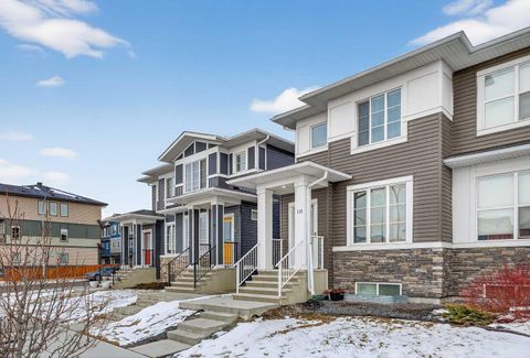 132 Corner Meadows Gate NE Calgary AB T3N 1J7